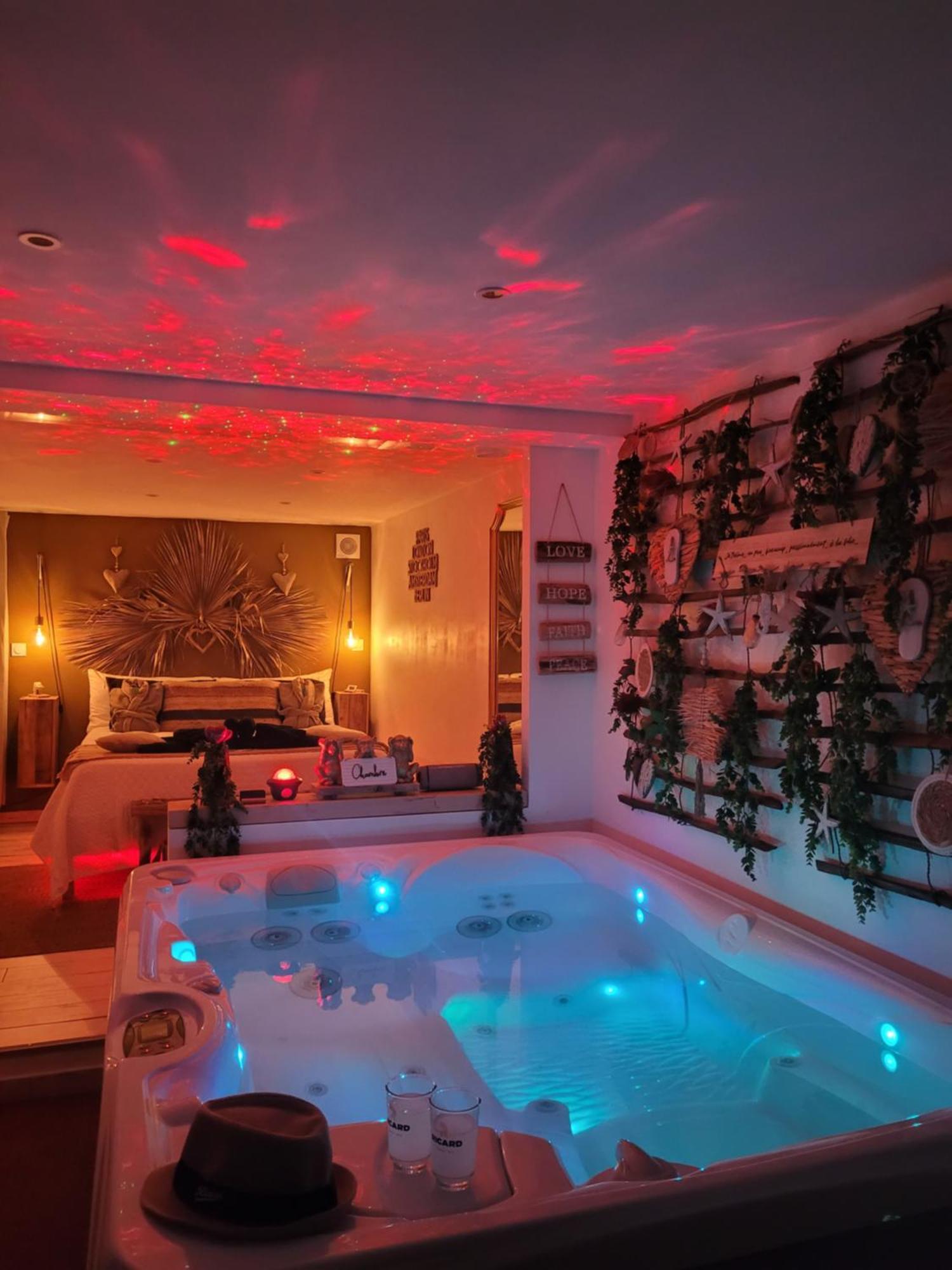 Suite & Spa Just Dream 28 Сі-Фур-ле-Плаж Екстер'єр фото